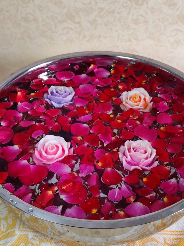 Floating Rose Candles